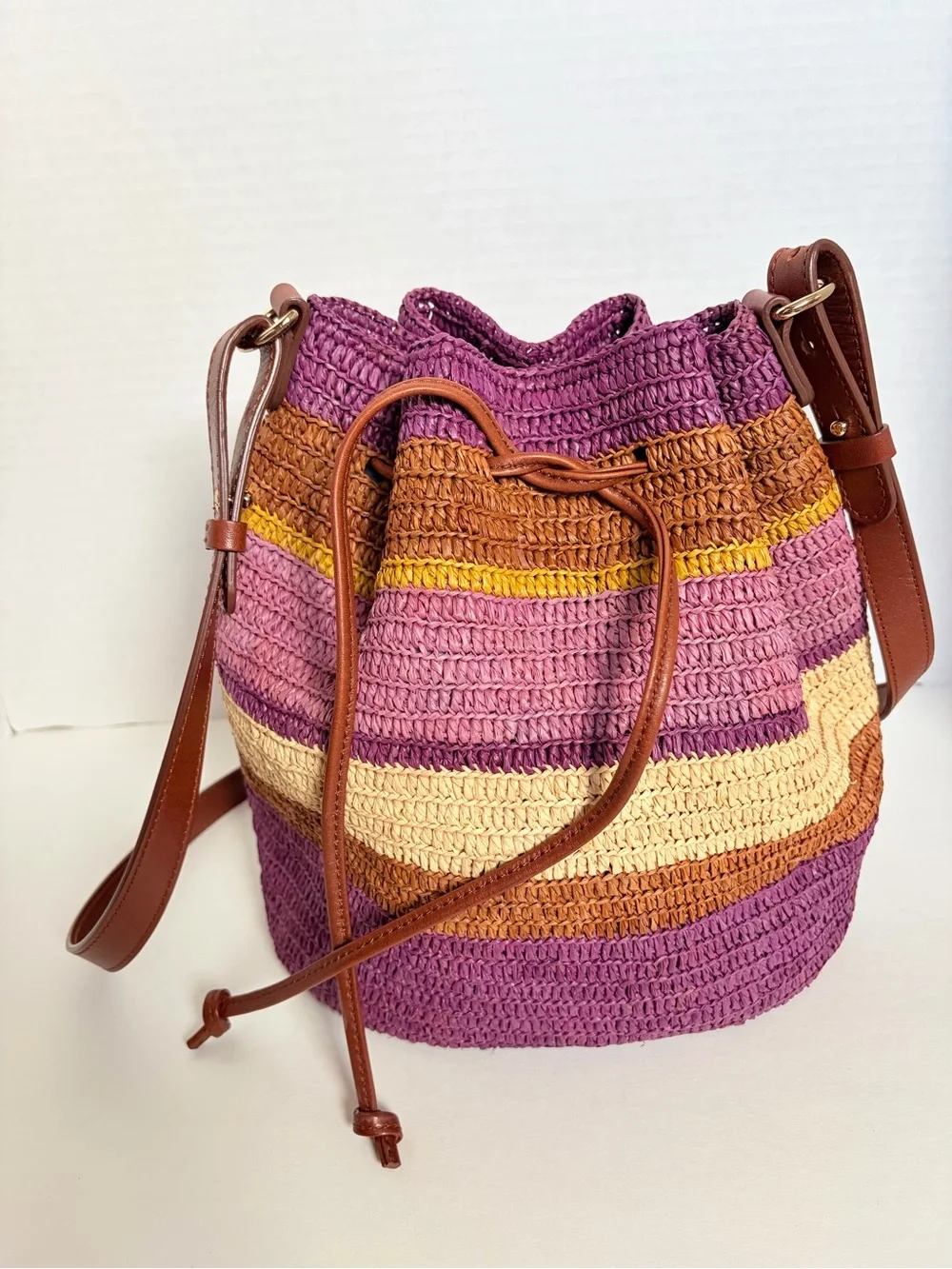 Sezane Farrow Bucket Bag Woven Shoulder Purse Raffia Leather Purple Violet Rare